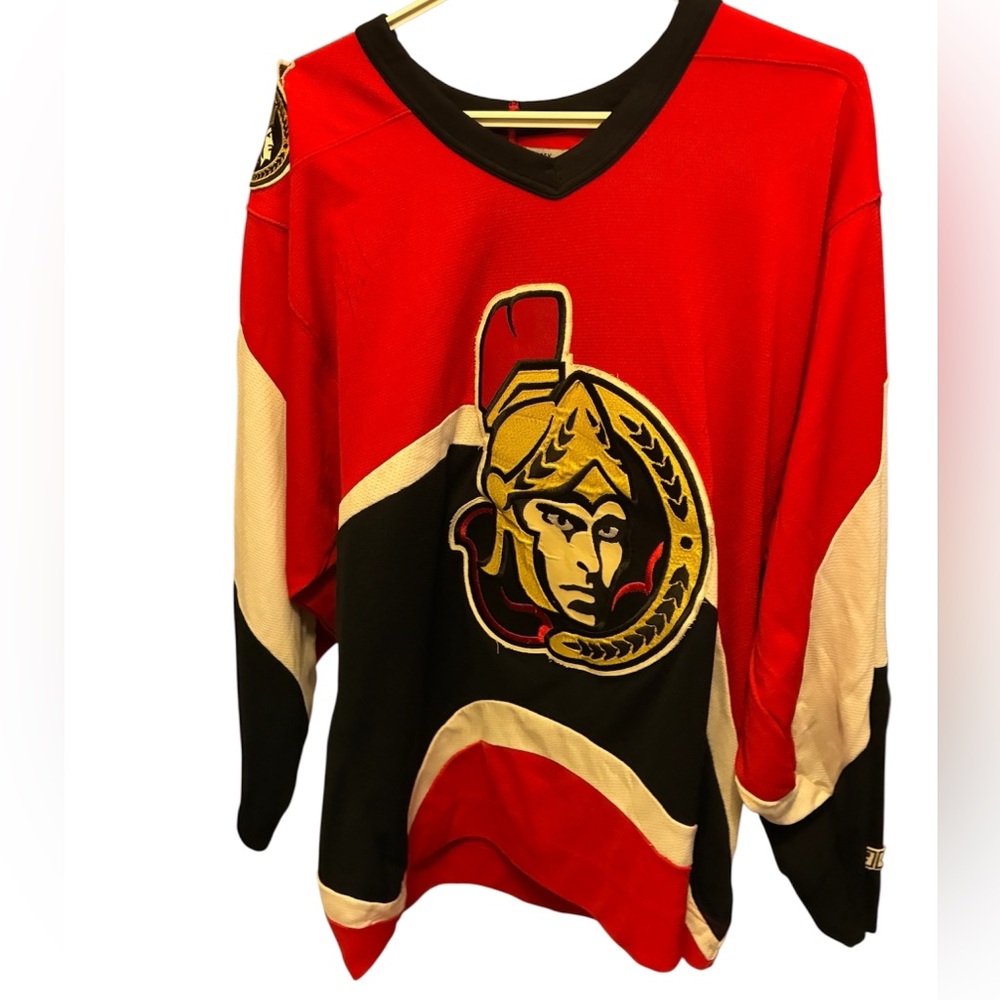 Vintage CCM Ottawa Senators Jersey Mens Large Patches Both Shoulders Signatures